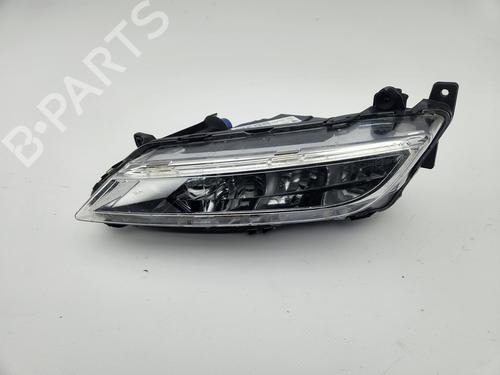 Used Right front fog light SEAT LEON Sportstourer (KL8, KLD) [2020-2025]  30759601