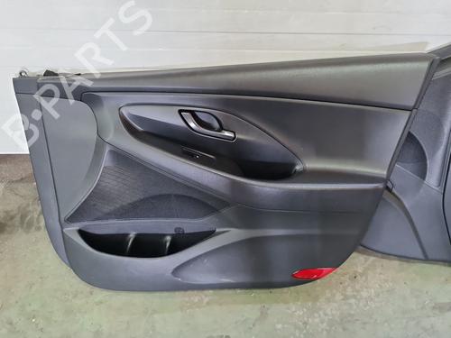 Used Front right panel Front right panel 37719708 37719708