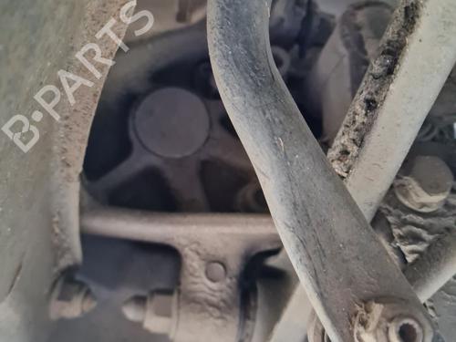 Used Left rear steering knuckle VW TIGUAN (5N_) [2007-2018]  32368772