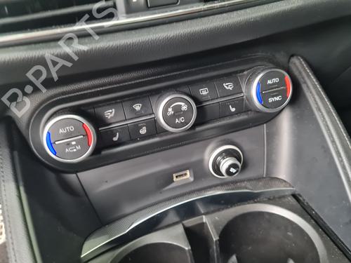 Commande Chauffage ALFA ROMEO STELVIO (949_) 2.2 D Q4 (949.AXB2A) | BP30870905I5