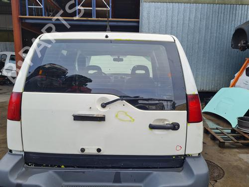 Used Tailgate NISSAN TERRANO II (R20) 2.7 TDi 4WD (125 hp) 21657367