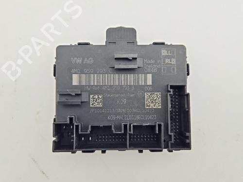 Used Electronic module Electronic module VW TOUAREG (CR7, RC8) 3.0 TDI 4motion (286 hp) 39943821 39943821