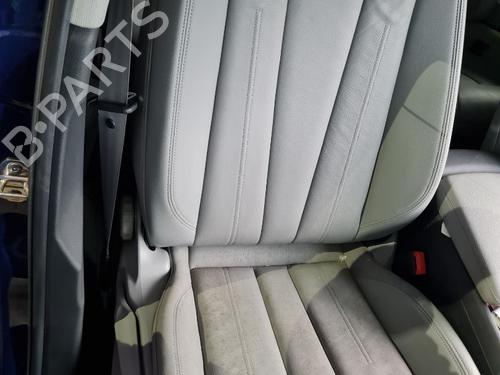 Stol høyre foran AUDI A4 B9 Avant (8W5, 8WD) 2.0 TDI (150 hp) 31716448