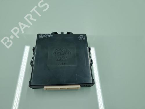 electronic-module-lexus-is-ii-_e2_-8967053030-2005-2006-2007-2008-2009-2010-2011-2012-2013-21637396 main image