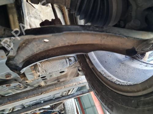 Used Left front suspension arm NISSAN X-TRAIL II (T31) 2.0 dCi 4x4 (150 hp) 21658472