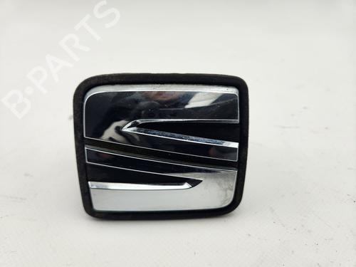 tailgate-handle-seat-leon-5f1-2012-2013-2014-2015-2016-2017-2018-2019-2020-2021-28360385 main image