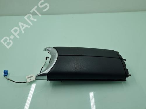Used Armrest / Center console Armrest / Center console MERCEDES-BENZ C-CLASS (W205) [2013-2023] 21643787 21643787