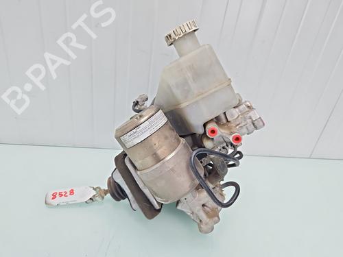 Used Brake master cylinder Brake master cylinder MITSUBISHI PAJERO IV (V8_W, V9_W) 3.2 DI-D (V88W, V98W) (170 hp) 40036140 40036140