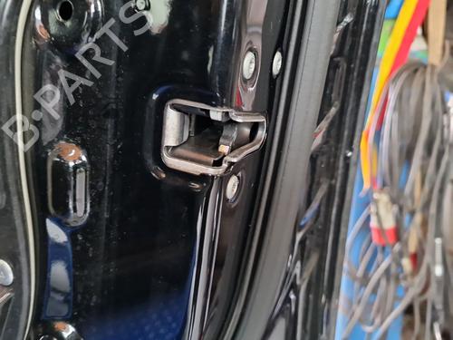 front-right-lock-mercedes-benz-gla-class-x156-2013-2014-2015-2016-2017-2018-2019-2020-2021-2022-36358308 main image