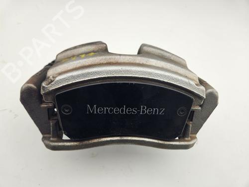 Used Left front brake caliper Left front brake caliper MERCEDES-BENZ CLA (C118) CLA 200 d 4-matic (118.313) (150 hp) 31594303 31594303