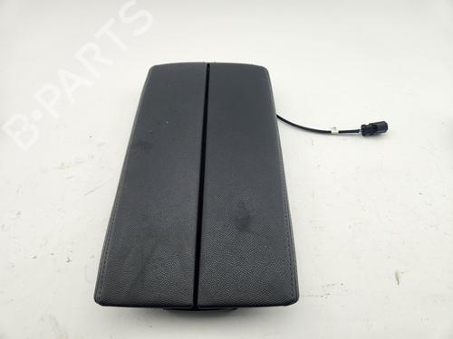 armrest-center-console-ds-ds-7-crossback-j4_-jr_-jc_-2017-21766341 main image