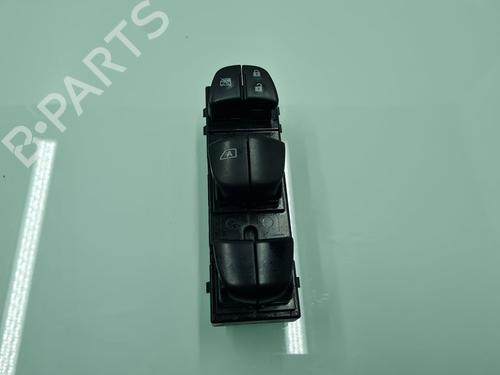 Used Left front window switch NISSAN JUKE (F15) [2010-2019]  21638802