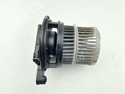 Used Heater blower motor Heater blower motor TOYOTA COROLLA Saloon (_E21_) 1.8 VVTi Hybrid (ZWE211) (122 hp) 39950276 39950276