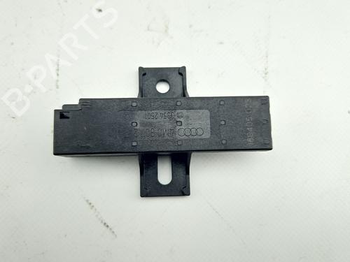 Used Antenna/Base Antenna/Base VW TOUAREG (CR7, RC8) 3.0 TDI 4motion (286 hp) 39944833 39944833