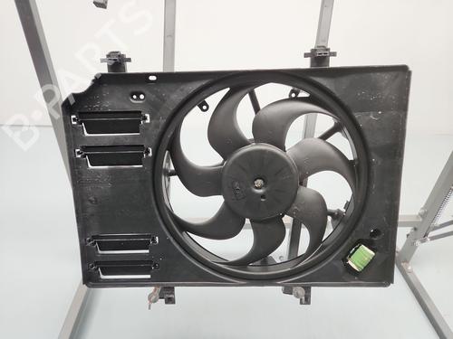 Used Radiator fan Radiator fan FORD TOURNEO COURIER B460 MPV 1.0 EcoBoost (100 hp) 37602482 37602482