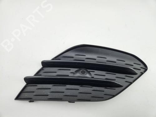 Used Grille Grille MERCEDES-BENZ CLA (C118) CLA 200 (118.387) (163 hp) 33986153 33986153