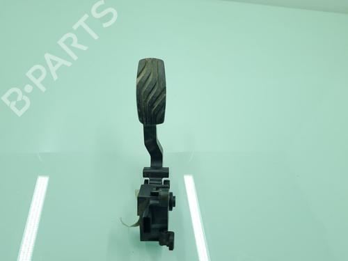 Pedal RENAULT MEGANE IV Hatchback (B9A/M/N_) 1.5 dCi 110 (B9A3) (110 hp) 21637977