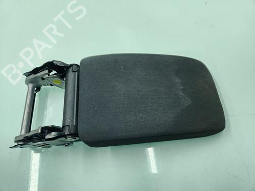 Used Armrest / Center console VW GOLF VI (5K1) [2008-2014]  21641458