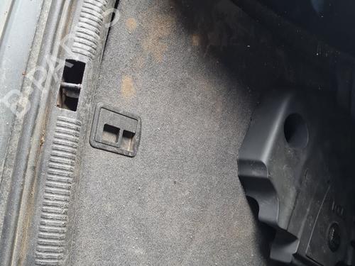 Bagagerumsgulv SEAT EXEO (3R2) 2.0 TDI (120 hp) 26128463