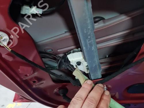 vindusheismekanisme-venstre-foran-mazda-3-hatchback-bp-2018-39198740 main image