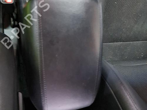 Bracciolo centrale Bracciolo centrale HYUNDAI ix35 (LM, EL, ELH) 1.7 CRDi (116 hp) 36303411 36303411