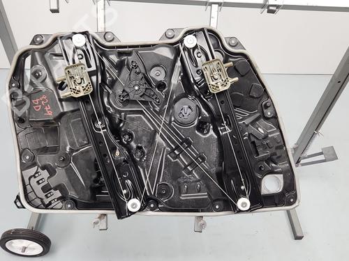 front-right-window-mechanism-mercedes-benz-c-class-t-model-s206-2021-36466544 main image