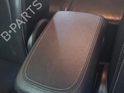 Used Armrest / Center console Armrest / Center console CHEVROLET CAPTIVA (C100, C140) 2.2 D (184 hp) 34139014 34139014
