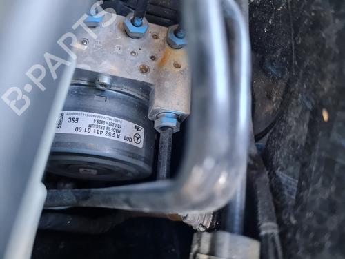 ABS pump MERCEDES-BENZ C-CLASS (W205) C 220 BlueTEC / d (205.002, 205.004) | BP21643779M43