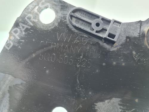 Left rear suspension arm VW GOLF SPORTSVAN VII (AM1, AN1)  | BP21766663M14 