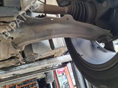 Venstre fortil bærearm RENAULT CAPTUR I (J5_, H5_) [2013-2025]  25824006