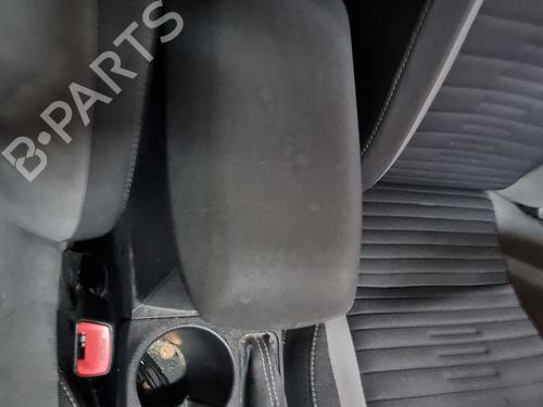 armrest-center-console-toyota-auris-_e18_-2012-2013-2014-2015-2016-2017-2018-2019-36859986 main image