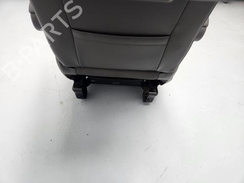 Right front seat VW MULTIVAN T7 (STM, STN) 1.4 eHybrid | BP31840983C16  - Image 6