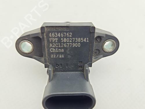 Mass air flow sensor IVECO DAILY IV Van 35C14 GV, 35C14 GV/P, 35S14 GV, 35S14 GV/P | BP39981164M95 - Image 4