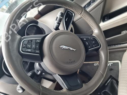 Used Steering wheel JAGUAR XE (X760) 2.0 D (180 hp) 21644457