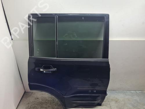 Used Right rear door MITSUBISHI PAJERO III (V7_W, V6_W) 3.2 Di-D (V68W, V78W) (165 hp) 21643085