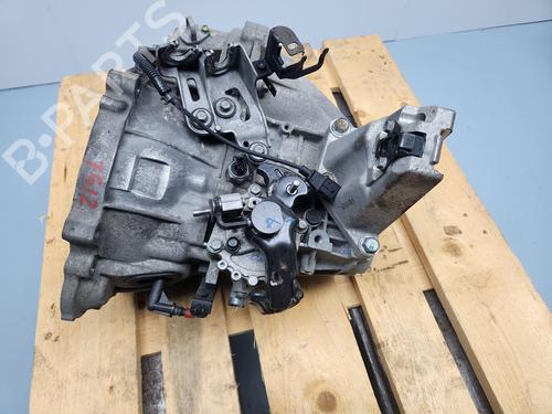 Used Gearbox KIA SPORTAGE IV (QL, QLE) 1.7 CRDi (116 hp) 24824208