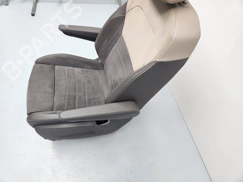 Right front seat VW MULTIVAN T7 (STM, STN) 1.4 eHybrid | BP31840983C16