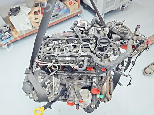 Motor Motor SEAT LEON (5F1) 2.0 TDI (150 hp) 37640457 37640457