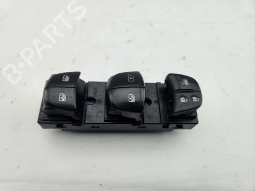 Used Left front window switch Left front window switch RENAULT KADJAR (HA_, HL_) [2015-2026] 33113587 33113587