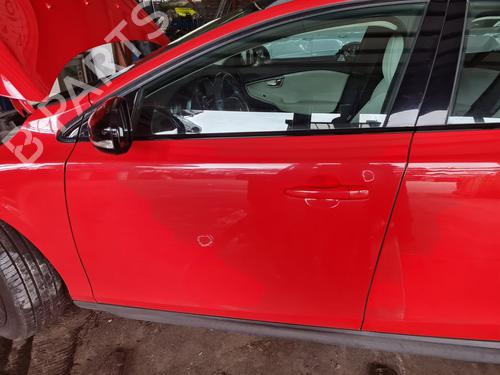 Used Left front door VOLVO V40 Hatchback (525) D2 (114 hp) 21647200