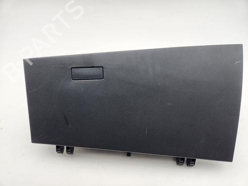 Used Glove box TOYOTA C-HR (_X1_) 1.8 Hybrid (ZYX10_, ZYX11_, ZYX10R, ZYX11R) (122 hp) 29200184