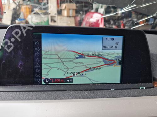 Used Display monitor BMW 3 (F30, F80) 316 d (116 hp) 21651522