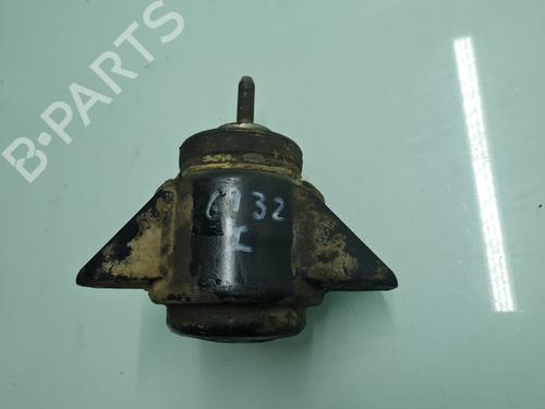 Used Engine mount LAND ROVER DEFENDER Station Wagon (L316) 2.5 Td5 4x4 (L316) (122 hp) 21654512