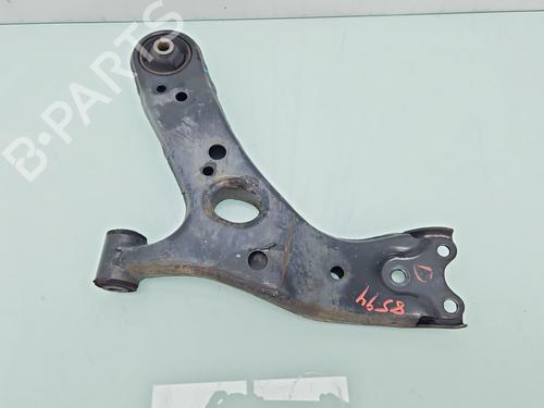 right-front-suspension-arm-toyota-auris-_e18_-2012-2013-2014-2015-2016-2017-2018-2019-40080612 main image