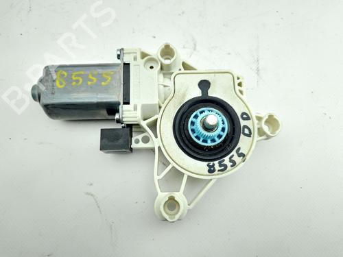 Used Right front window motor Right front window motor VW TOUAREG (CR7, RC8) 3.0 TDI 4motion (286 hp) 39943819 39943819