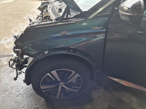 Used Left front fenders PEUGEOT 5008 II (MC_, MJ_, MR_, M4_) [2016-2025]  29722532