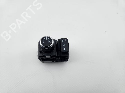Spejlkontakt Spejlkontakt TOYOTA COROLLA Estate (_E21_) 1.8 VVTi Hybrid (ZWE219) (140 hp) 34401433 34401433