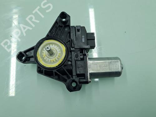 Rudehejsemotor bagstkærm højre MERCEDES-BENZ C-CLASS (W205) C 220 BlueTEC / d (205.002, 205.004) | BP21645145E22 