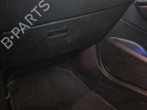 Used Glove box Glove box TOYOTA C-HR (_X1_) 1.8 Hybrid (ZYX10_, ZYX11_, ZYX10R, ZYX11R) (122 hp) 33852576 33852576