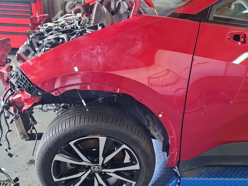 left-front-fenders-toyota-c-hr-_x1_-2016-40013766 main image